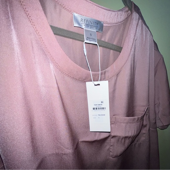 REFINITY Crete Top in Tea Rose - NWT - Picture 4 of 5